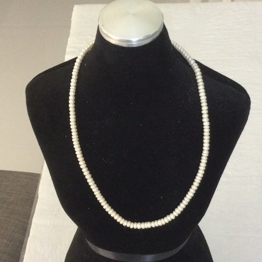 Elegant Real Pearl Necklace